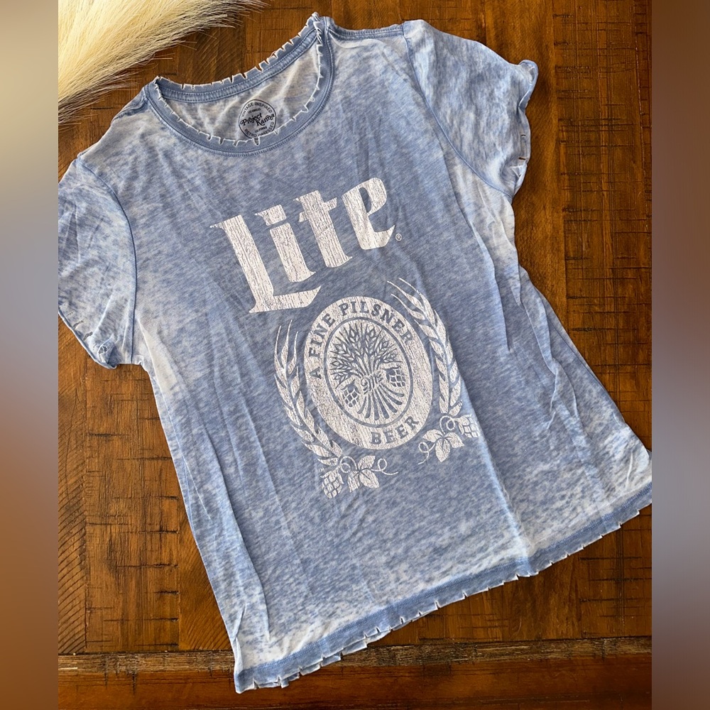 Project Karma Women’s from Buckle Lite Beer Vintage Look Blue Graphic T-Shirt